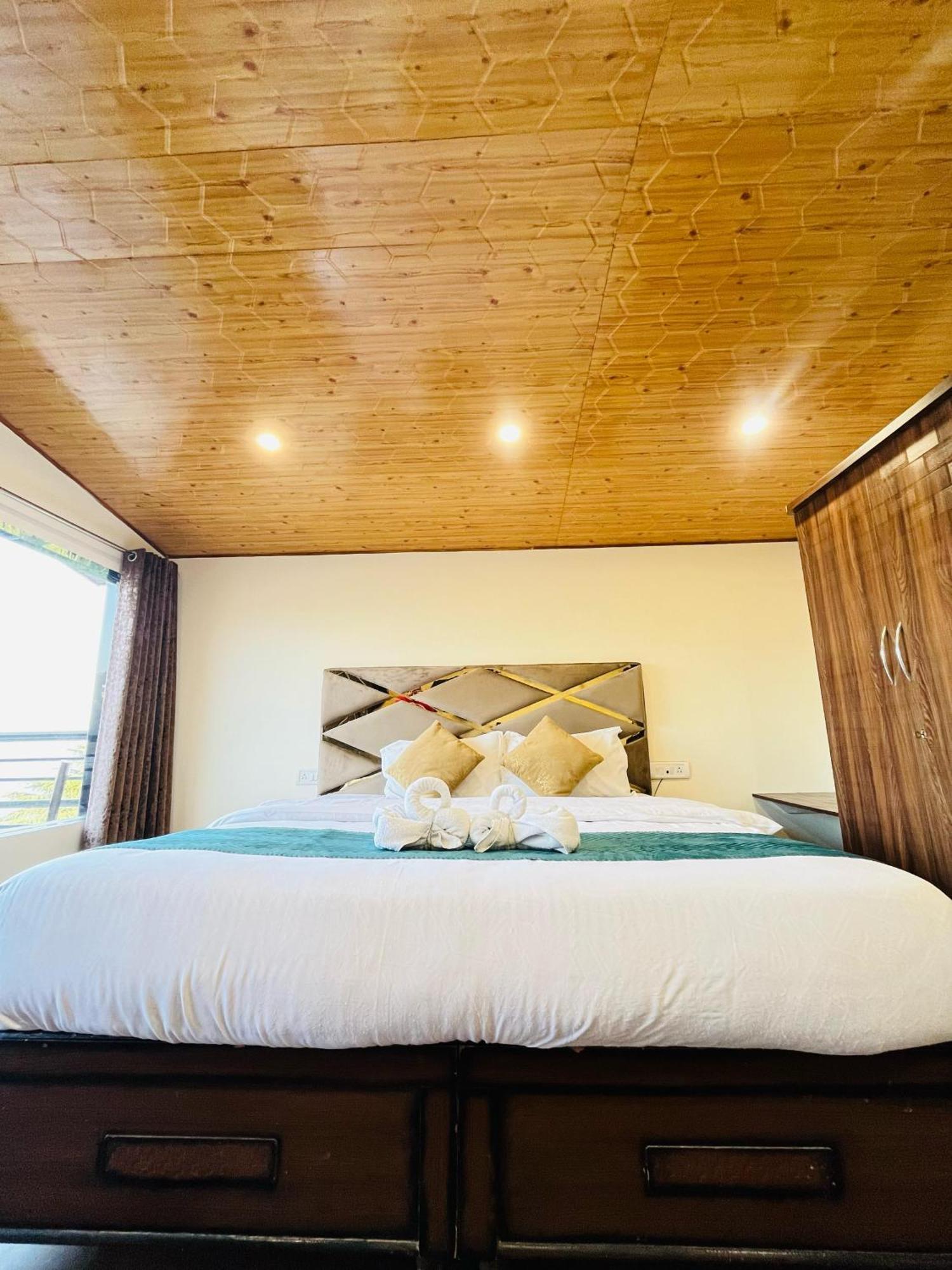 Ambrosia Grand Bed and Breakfast Σίμλα Εξωτερικό φωτογραφία