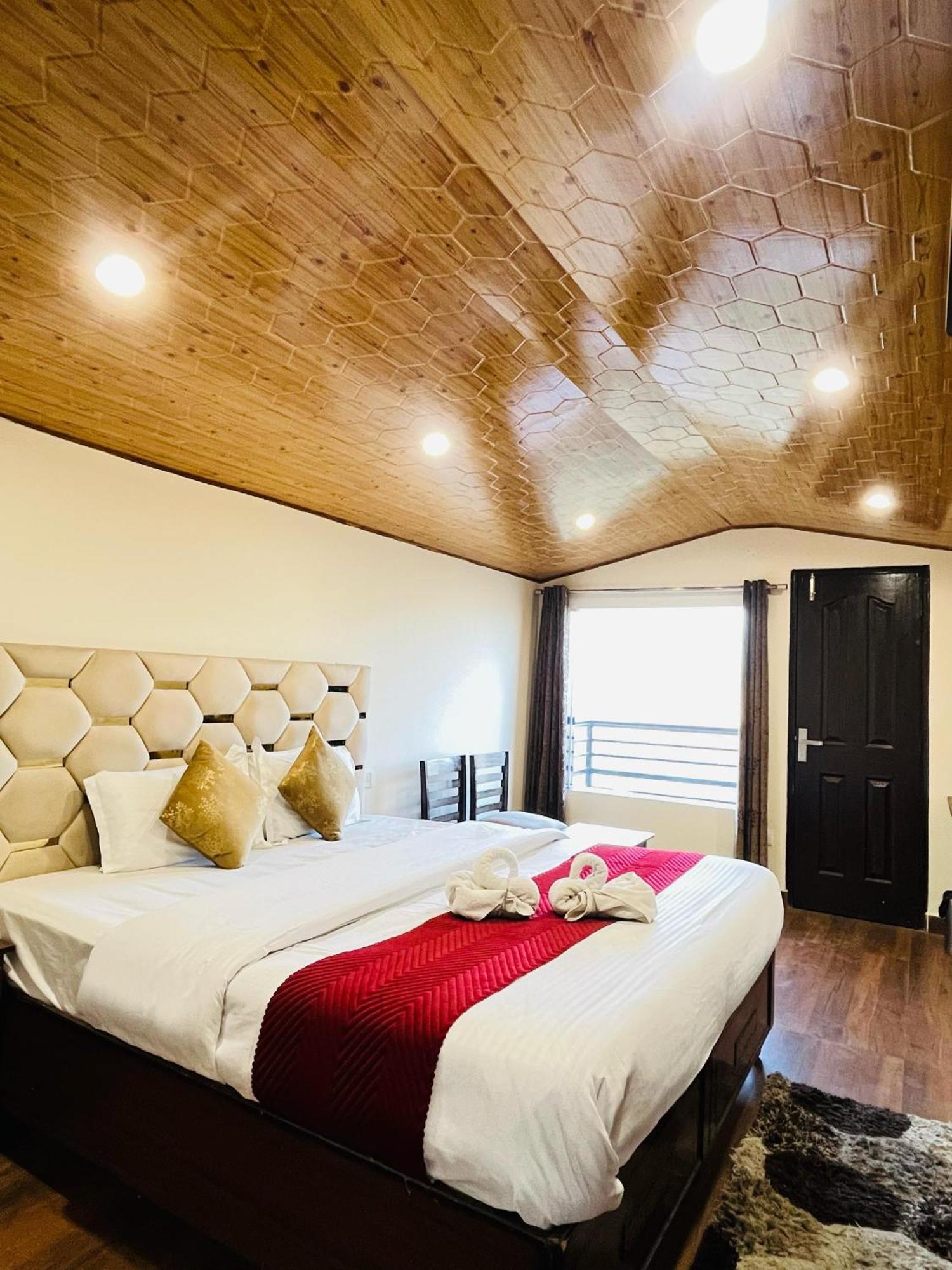Ambrosia Grand Bed and Breakfast Σίμλα Εξωτερικό φωτογραφία